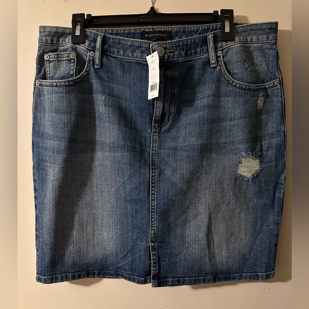 Banana Republic Blue Pencil Skirt Knee-length Casual